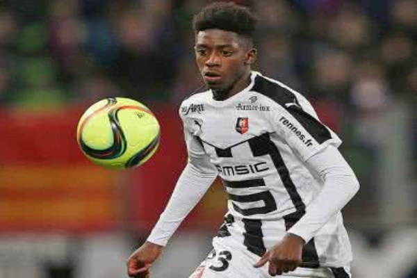 半场战报：迈阿密国际2-0纳什维尔，梅西双响