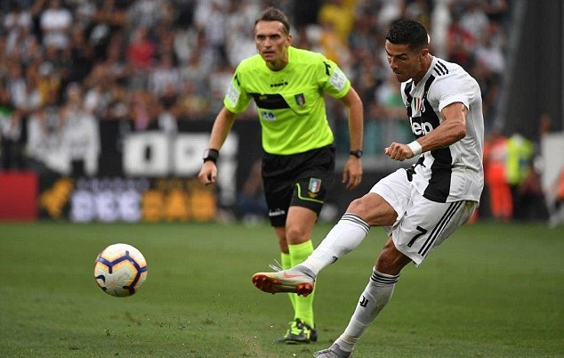 东契奇飞抵费城加入湖人！周一复出战76人 詹姆斯状态升级也有望回归