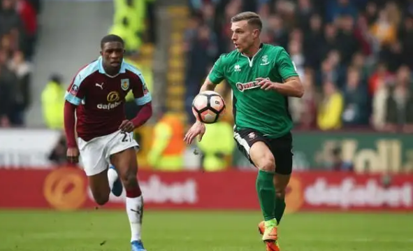 罗马诺：恩昆库仍计划在今夏离队，相关谈判正在进行中