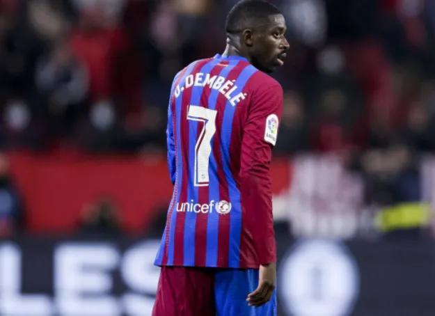 莫斯克拉在对阵小蜜蜂的比赛中伤退，阿森纳后防3人受伤